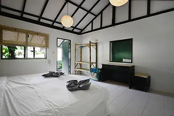 The Tropic Circle Otel Ko Lanta