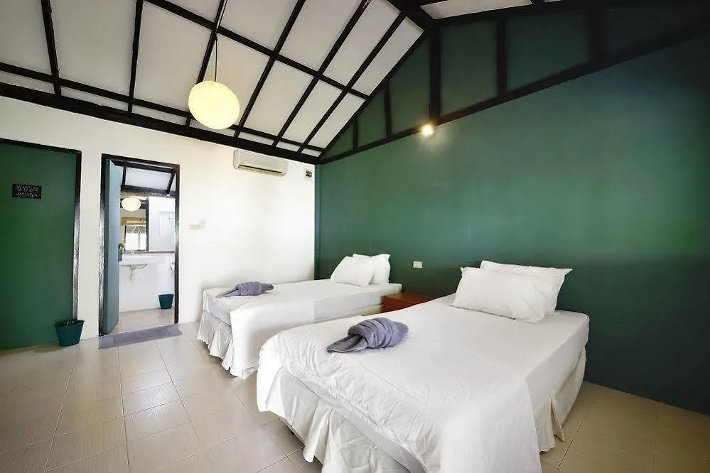 The Tropic Circle Otel Ko Lanta
